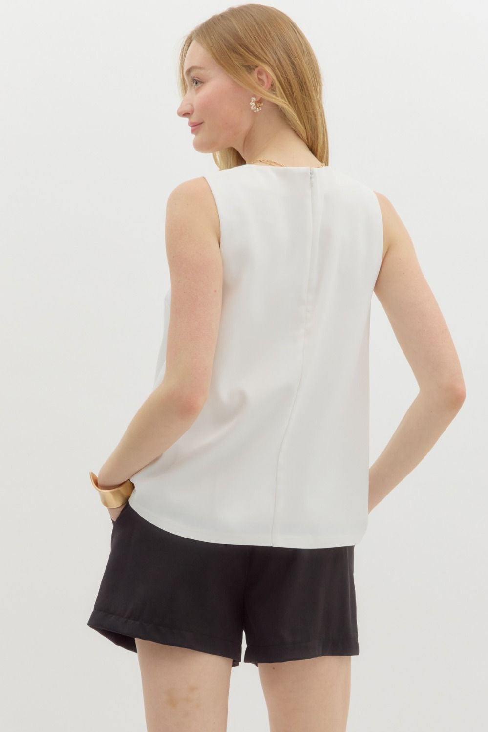 GOLD BUTTON TANK