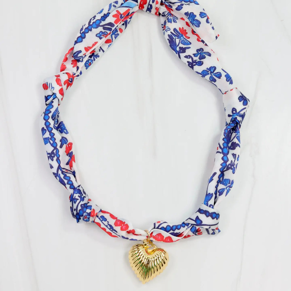RED AND BLUE PUFF HEART CHARM SCARF NECKLACE