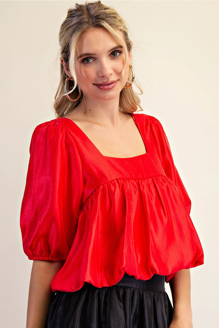 RED SQUARE NECK BUBBLE CROP TOP