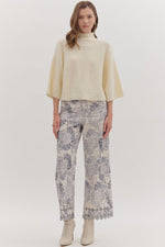HIGH WAISTED ECRU COUNTRY BLUE FLORAL PANT