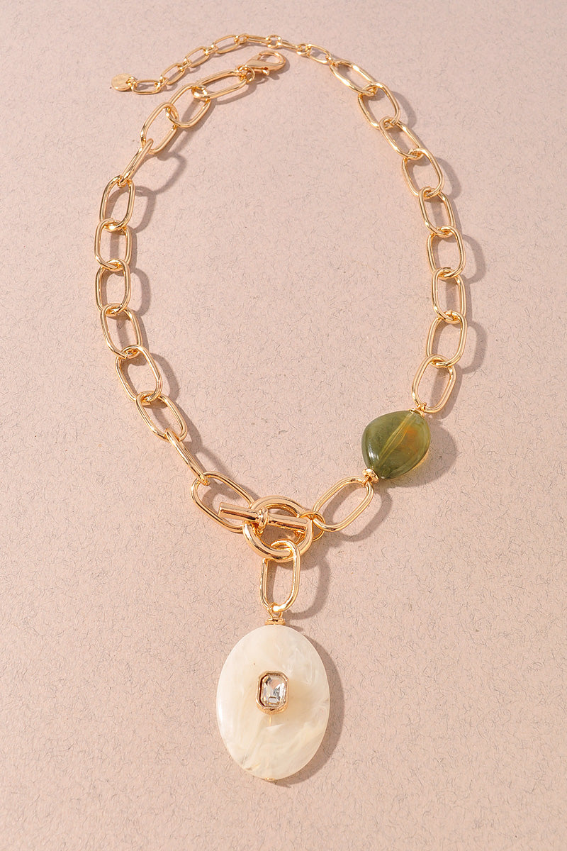 OVAL PENDANT LARIAT NECKLACE- Olive