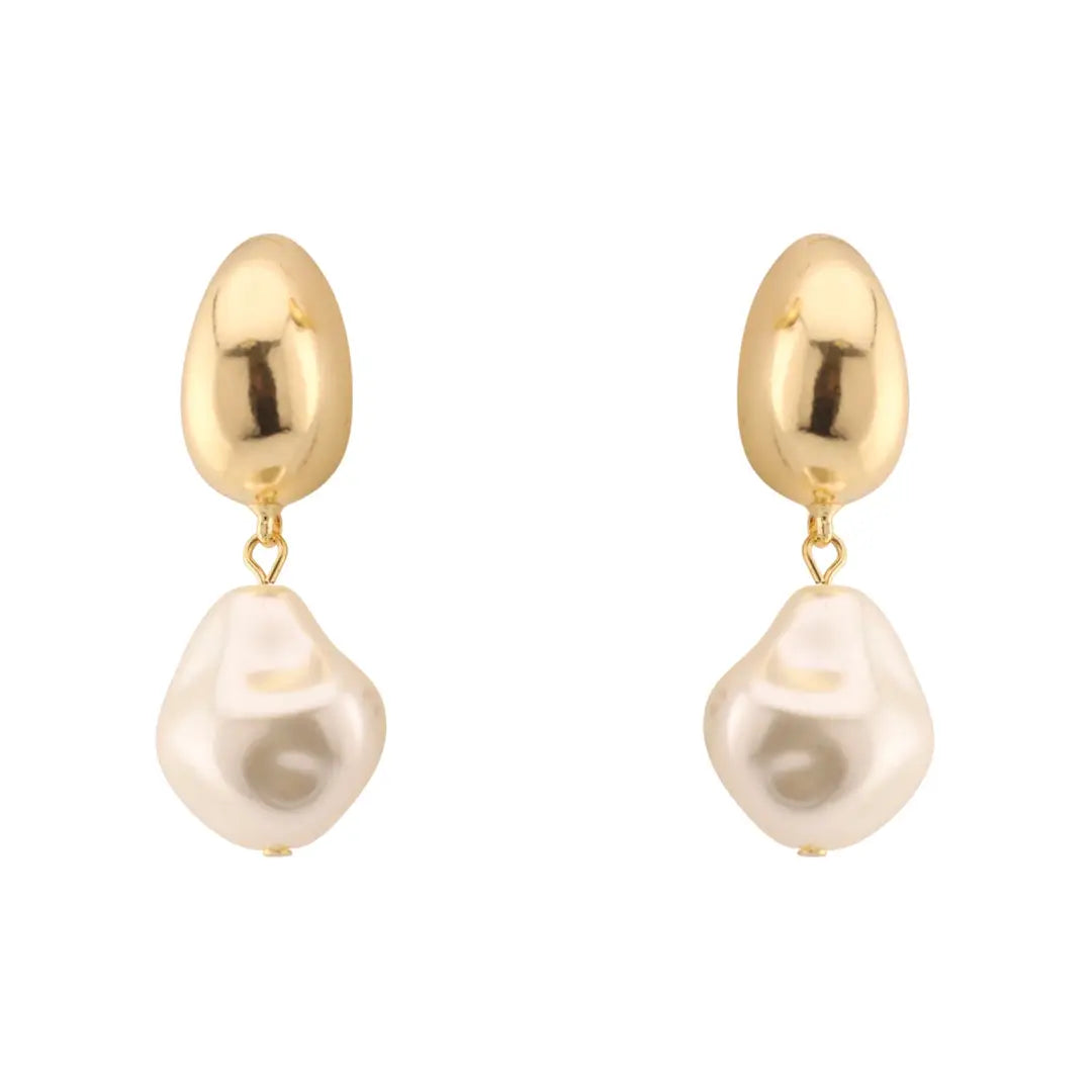 GOLD BEADED WITH FRESHWATER PEARL EARRING