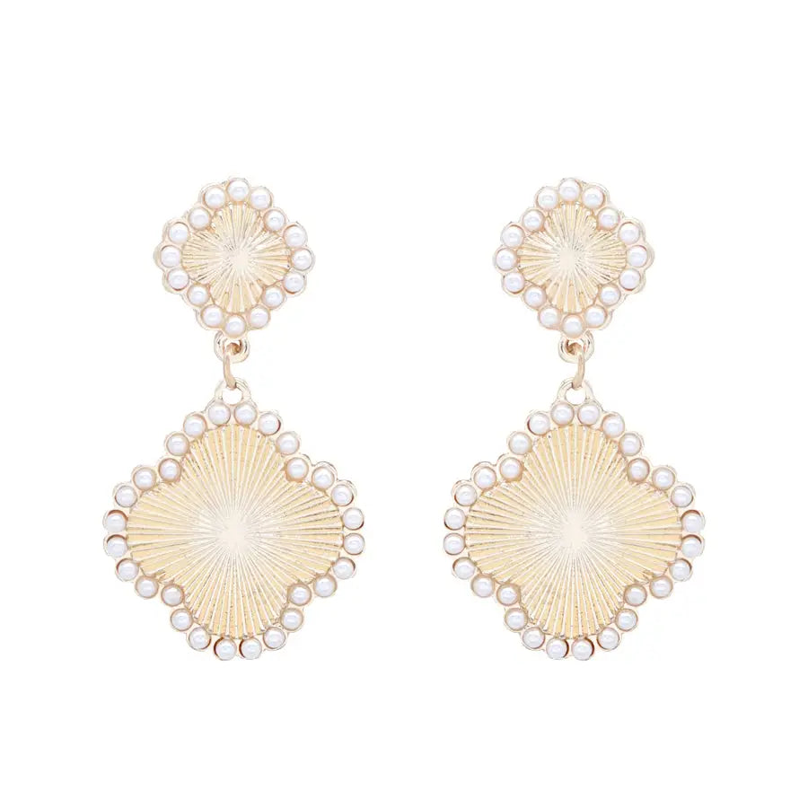 TWO DROP TEXTURED CLOVER WITH RHINESTONE