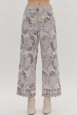 HIGH WAISTED ECRU COUNTRY BLUE FLORAL PANT