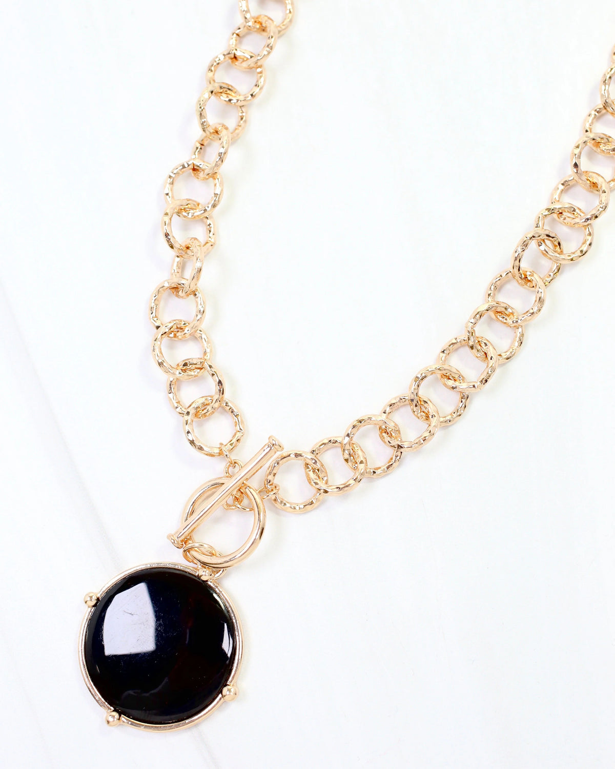 McKinley Pendant Toggle Necklace -Black