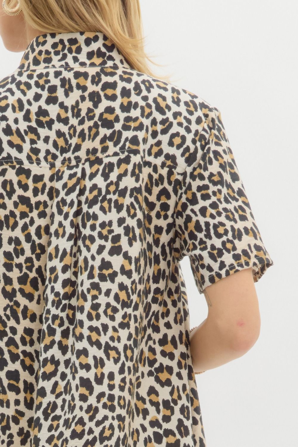 Leopard Pullover Mini Dress with Contrast Button Collar