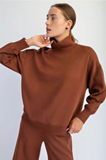 RAE MODE BUTTER SOFT RIBBED MOCK NECK PULLOVER -CHESTNUT