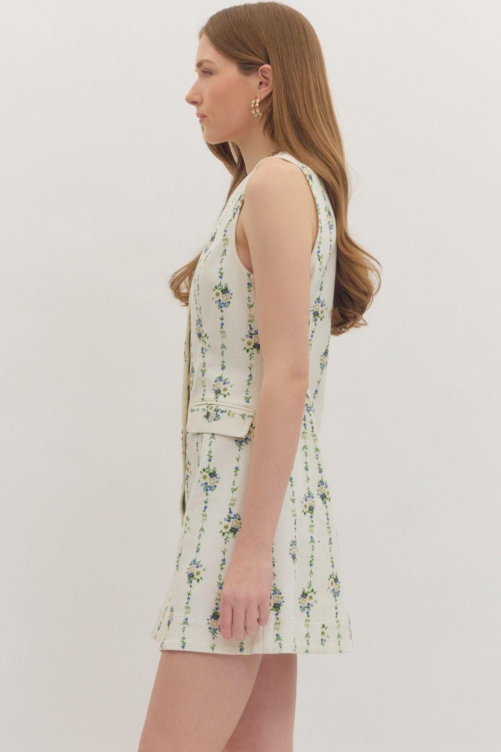 Alma Floral Print Button Down Mini with Flap Pocket Detail- Cream
