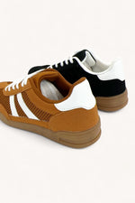 ZARA CAMEL DOUBLE STRIPE COURT SNEAKERS