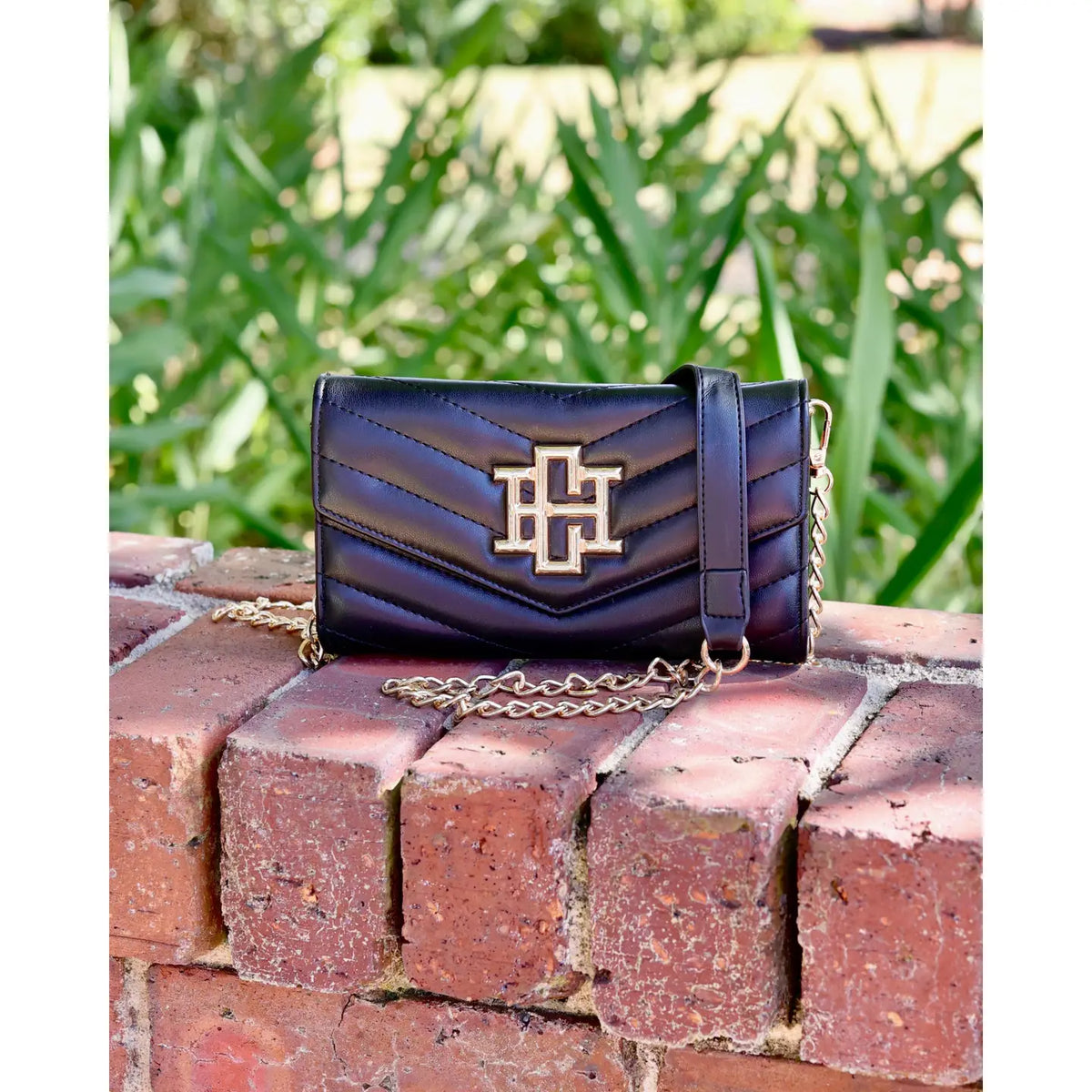 Carlington Clutch/Crossbody Black by Caroline Hill