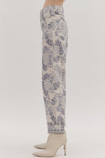 HIGH WAISTED ECRU COUNTRY BLUE FLORAL PANT