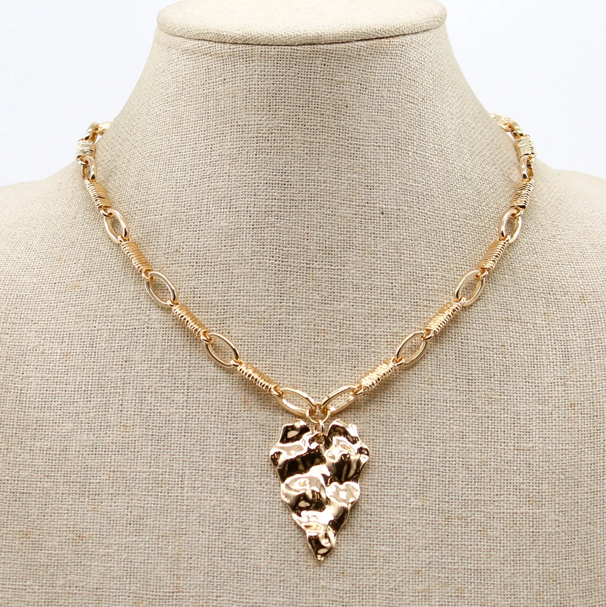 Hammered Heart Link Necklace