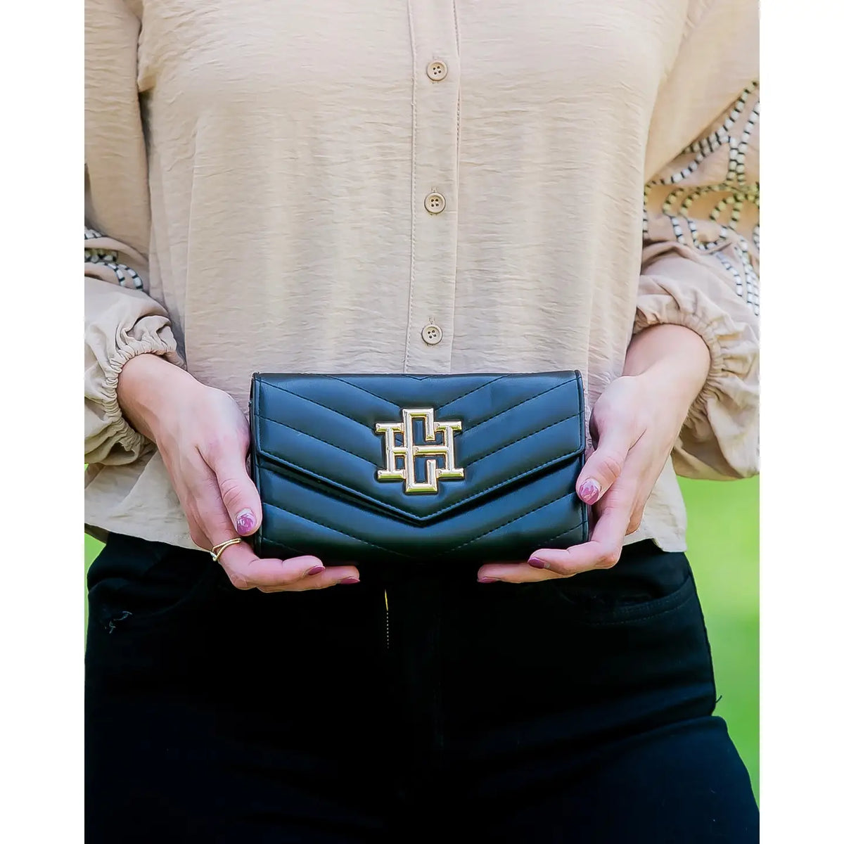 Carlington Clutch/Crossbody Black by Caroline Hill