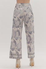 HIGH WAISTED ECRU COUNTRY BLUE FLORAL PANT