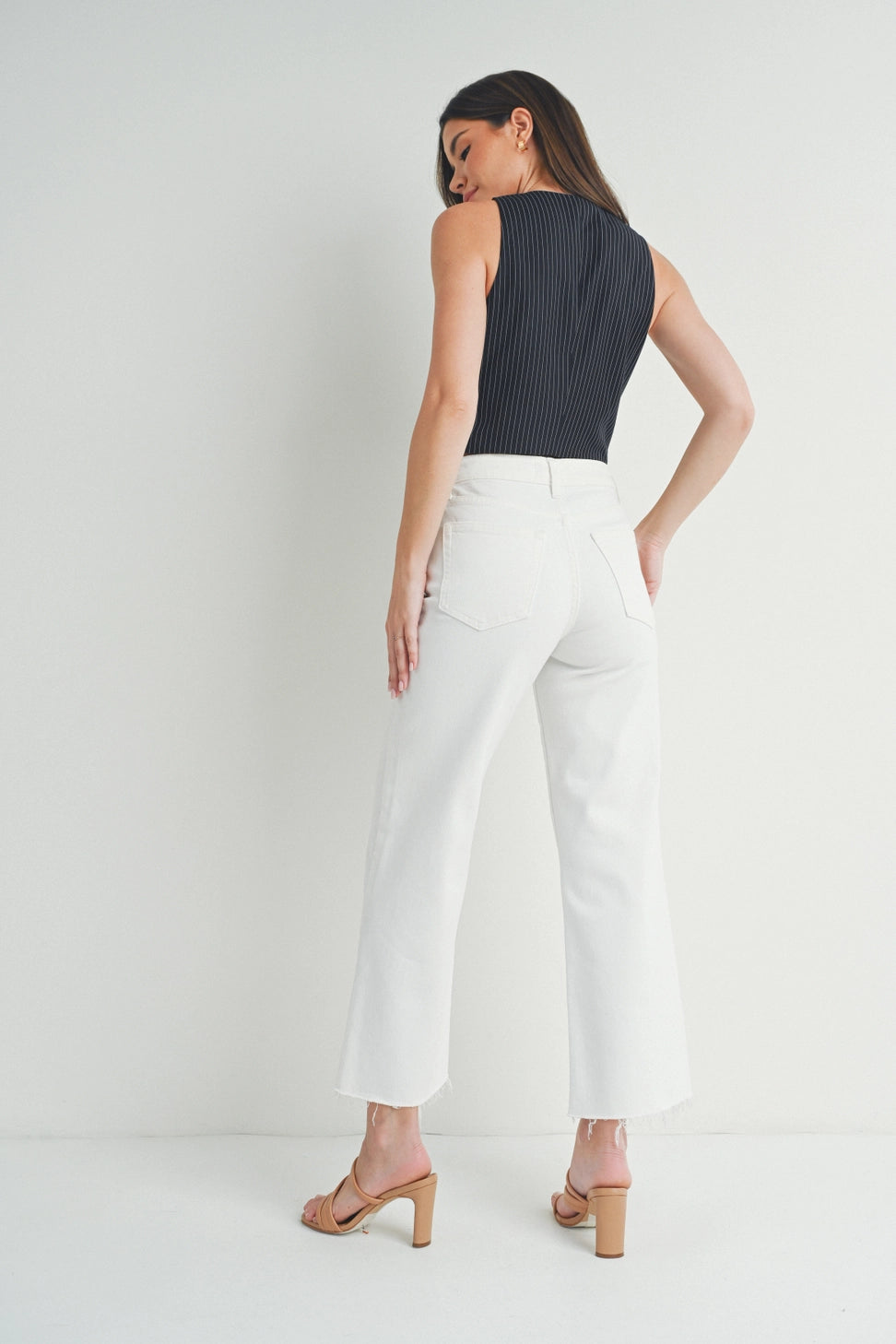 JBD- SLIM WIDE LEG in WHITE