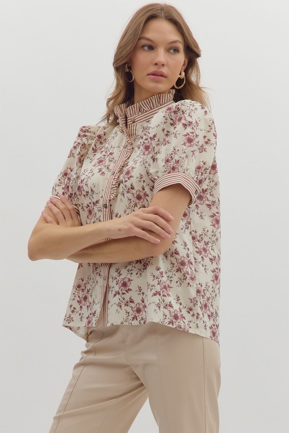 MAROON FLORAL BUTTON DOWN W/ STRIPE COLLAR DETAIL