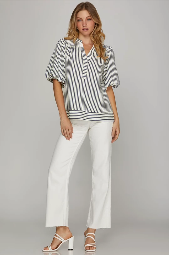 BUBBLE SLEEVE NAVY STRIPED WOVEN TOP