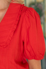 RED PETER PAN COLLAR BUTTON TOP