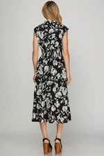 BLACK AND WHITE FLORAL ZIPPER FRONT MIDI DRESS