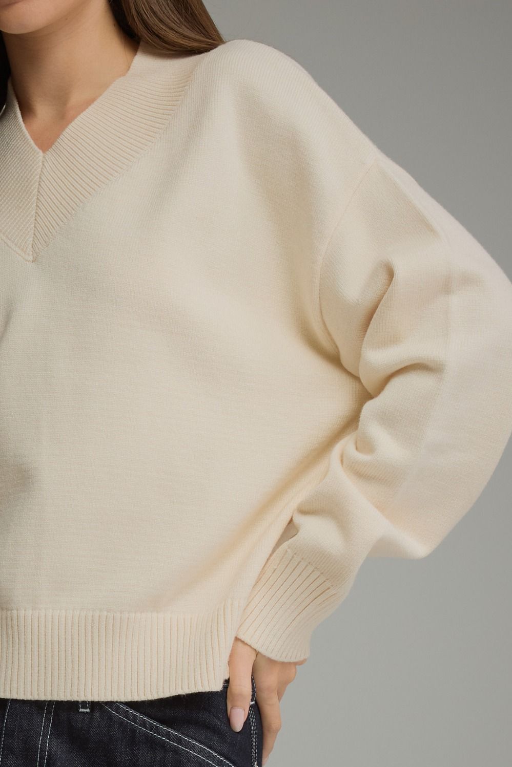 Classic V Neck Sweater - Ivory