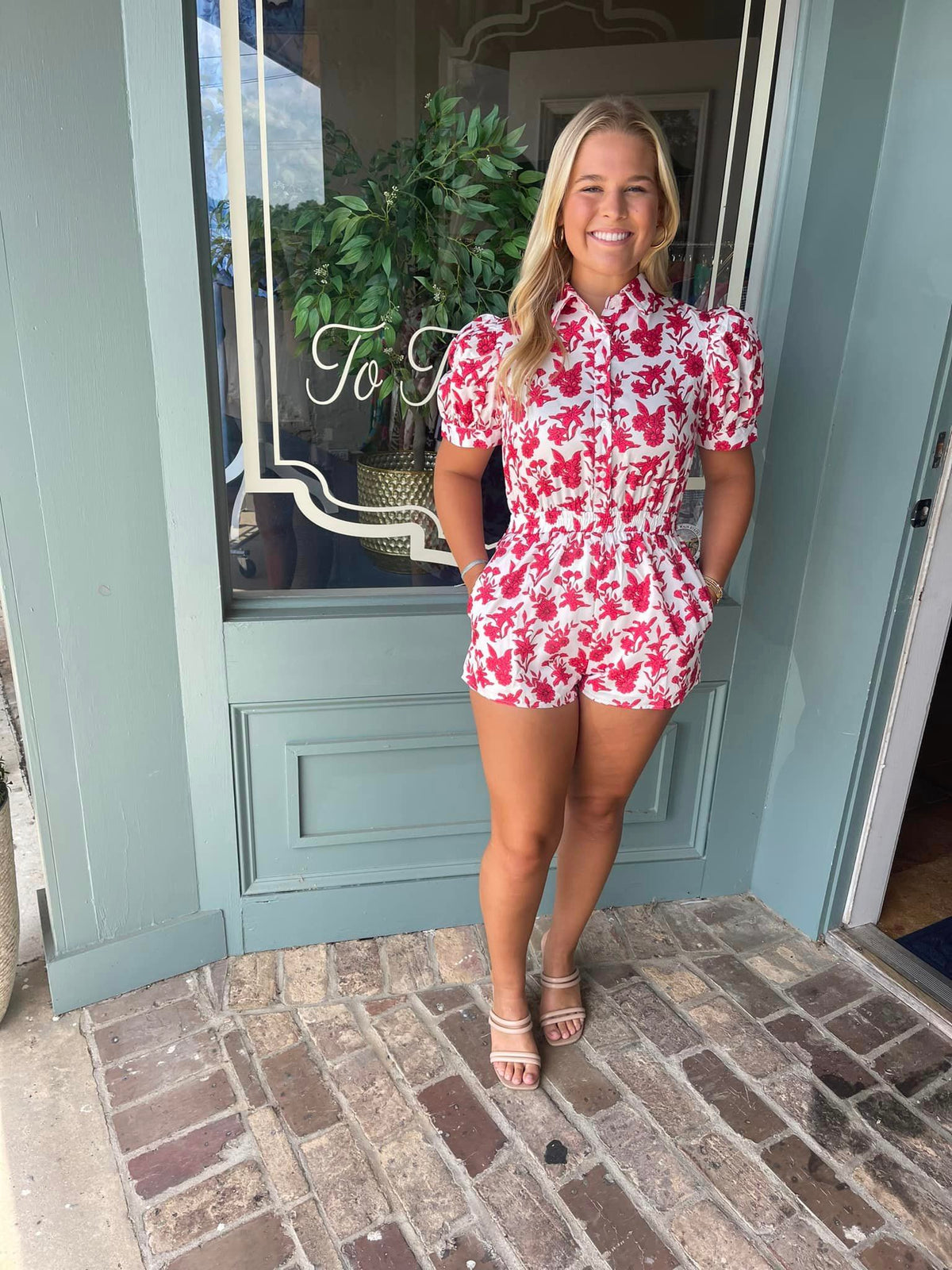 RED FLORAL WITH PUFF SLEEVE